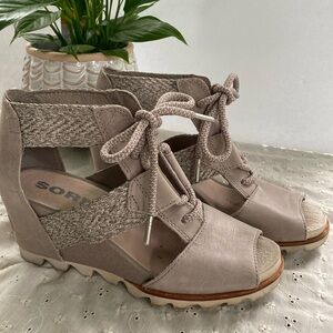 Sorel Joanie Lace Sandals